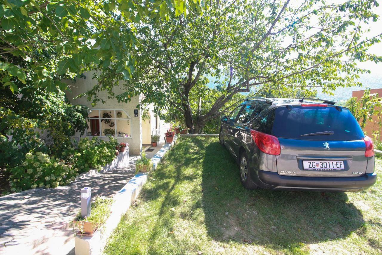Apartament Green Valley Omis Exterior photo